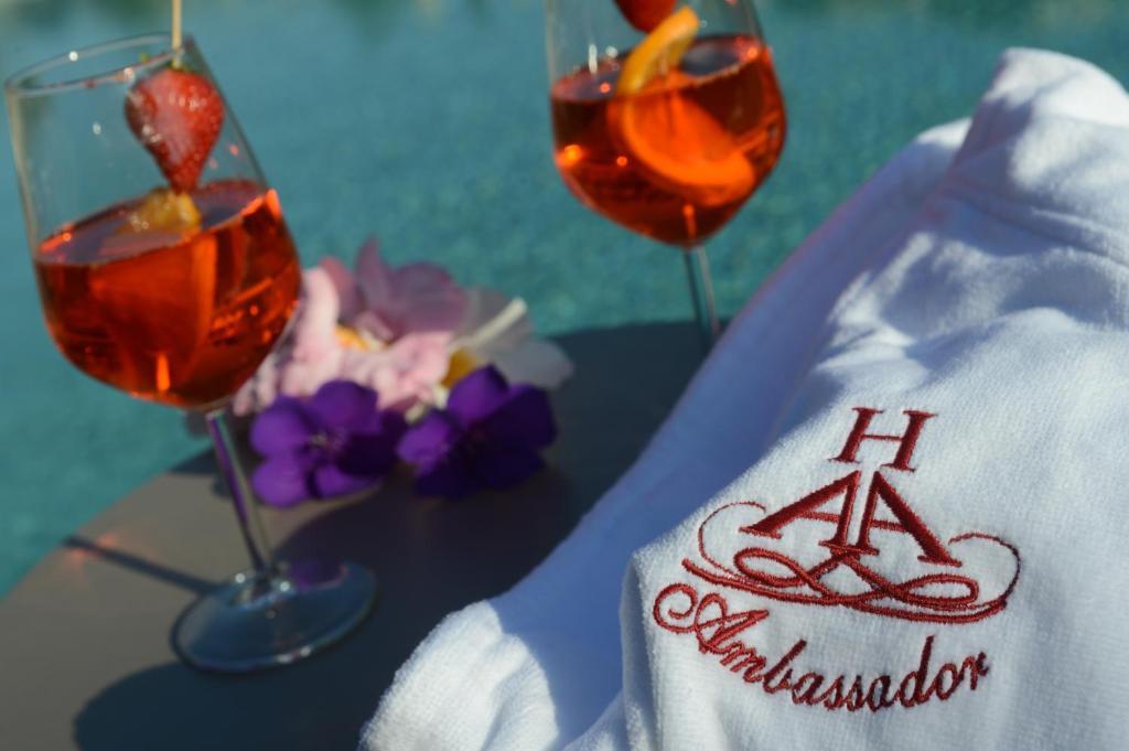 Hotel Ambassador Levico Terme Luaran gambar